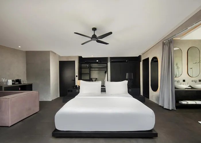Je Ne Sais Quoi * Seminyak
